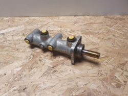 Bremsehovedcylinder (7545170)
