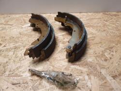 Bremsebakke sæt bag (9941243)