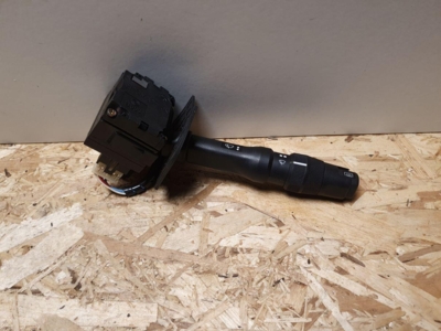 Viskerarm kontakt (710635080)