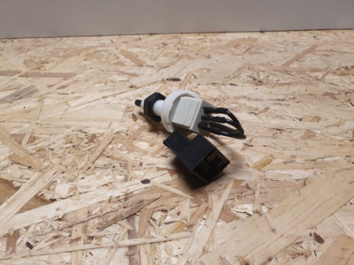 Stoplyskontakt (7628232)