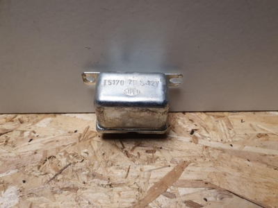 Køler blæser relæ (4124362)