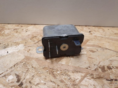 Køler blæser relæ (4124362)