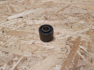 Opkængsbøsning  (muligvis Alfa Romeo Guiletta abuv73)