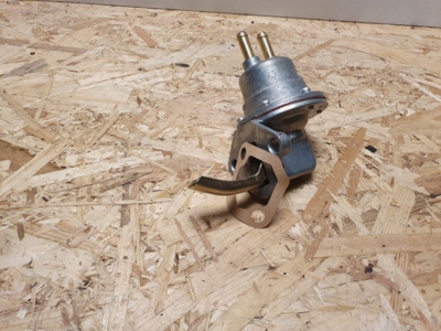 Brændstofpumpe (7611466)