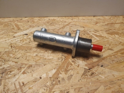 Bremsehovedcylinder (9945834)