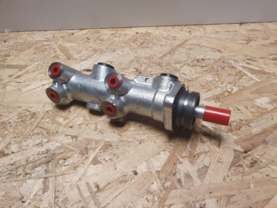 Bremsehovedcylinder (9946055)