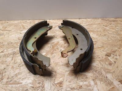 Bremsebakke sæt bag (9943935)