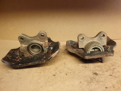 Bremsekaliber sæt HF + VF (abbk230) (Datsun 120) (renoveret)